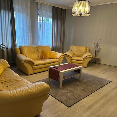 Ferienwohnung Dreilaenderblick Perl Esterno foto